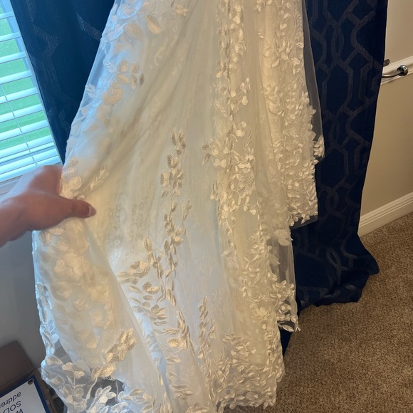 Custom East Coast Bridal - Picture 8 of 16